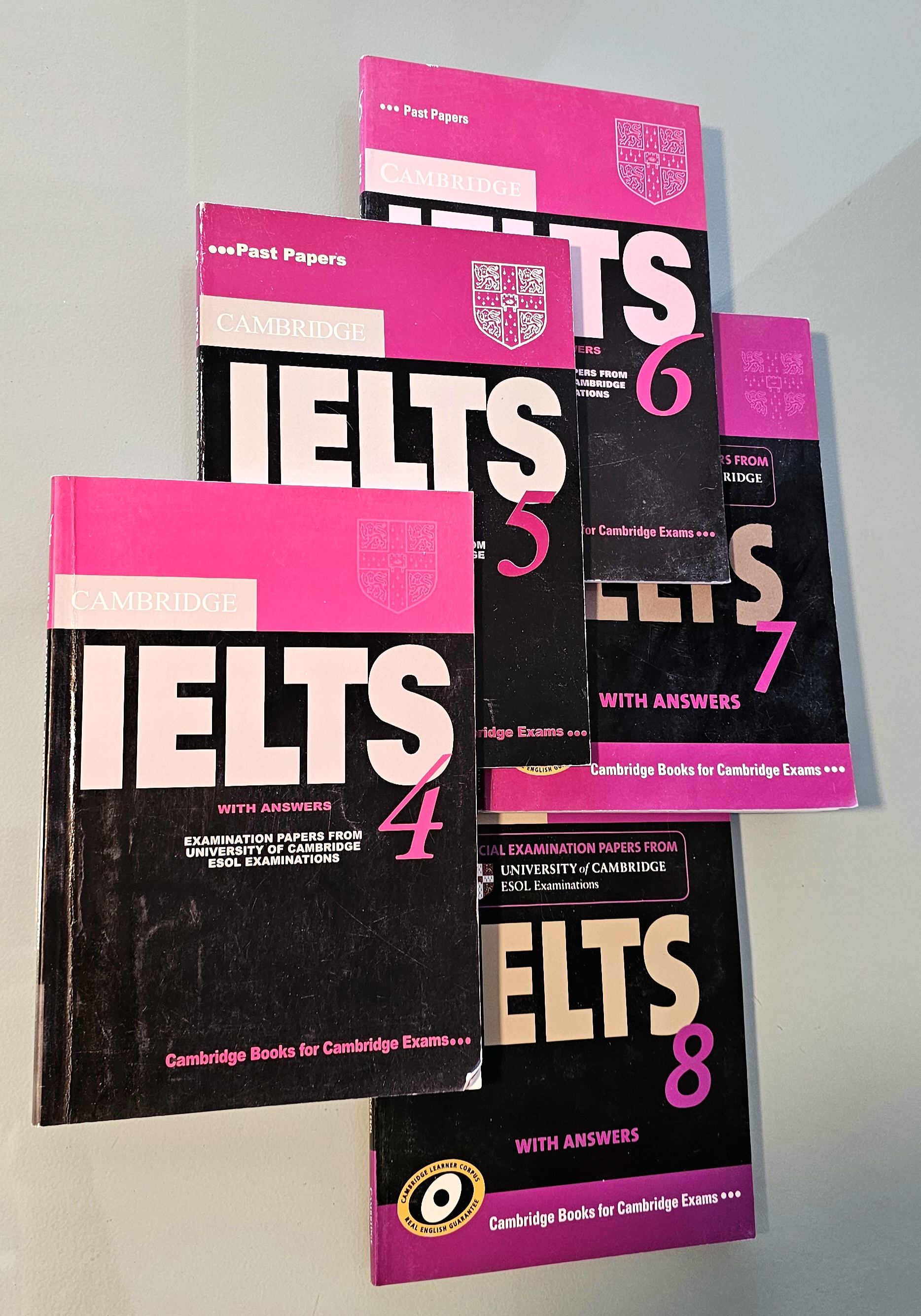 مجموعه 5 کتاب Cambridge ielts شماره های 4.5.6.7.8 _ دست دوم در حد نو